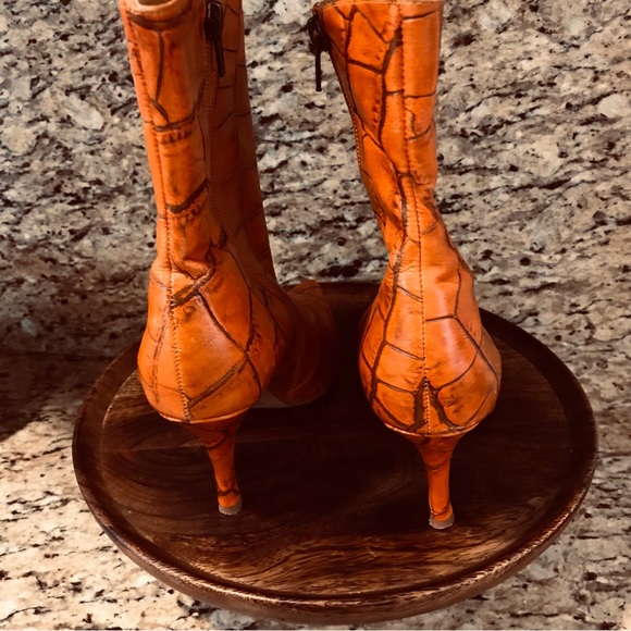 Genuine Leather vintage pointed toe ankle boots - Picture 3 of 5